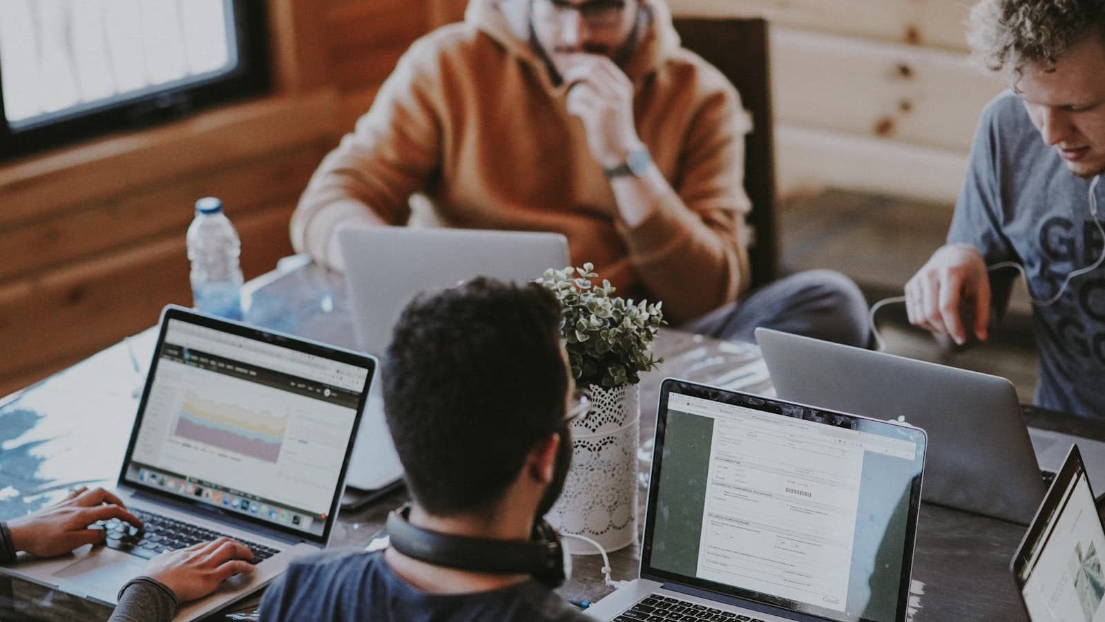 Engagement lead in a discovery conversation with a client